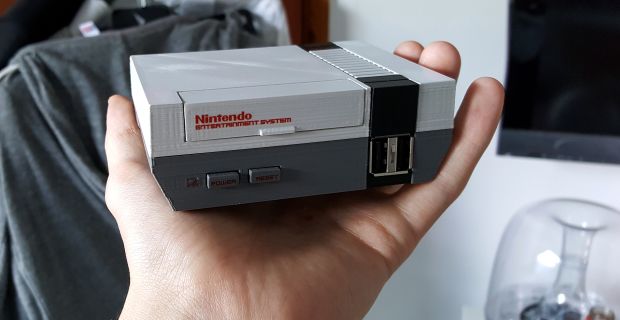 Фанатская mini NES повторяет оригинал точнее версии Nintendo - Изображение 1 Фанатская mini NES повторяет оригинал точнее версии Nintendo - Изображение 1