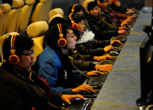 Китай признал видеоигры официальной профессией. Ее назвали «профессиональный игровой оператор»
